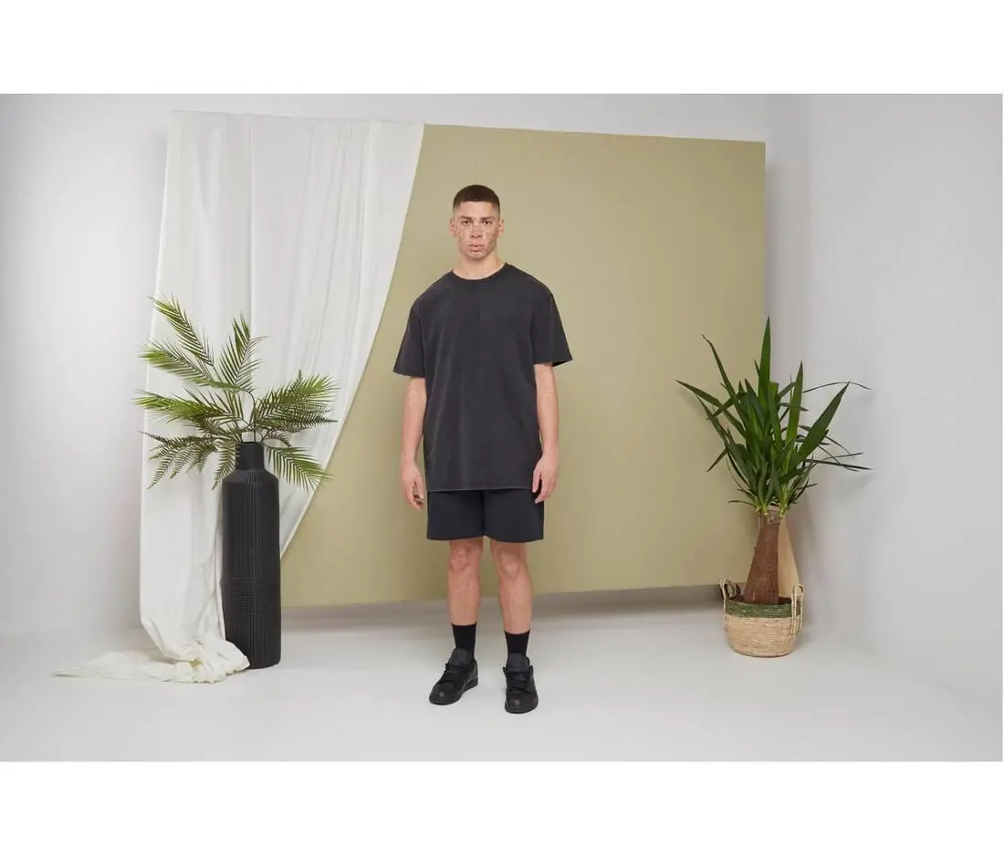 Acid washed heavy oversize tee