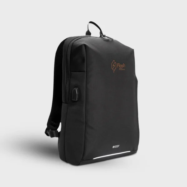 Swiss Peak AWARERFID en USB A laptoprugzak