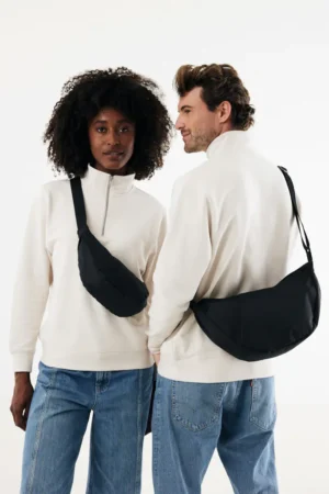 Alternative view of Crescent XL AWARE? RPET halve maan sling bag