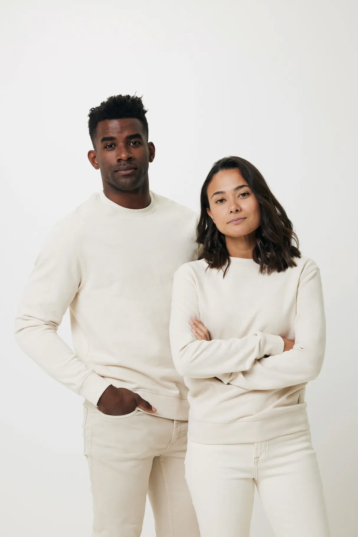 Alternative view of Ongeverfde sweater van gerecycled katoen – IQONIQ Denali