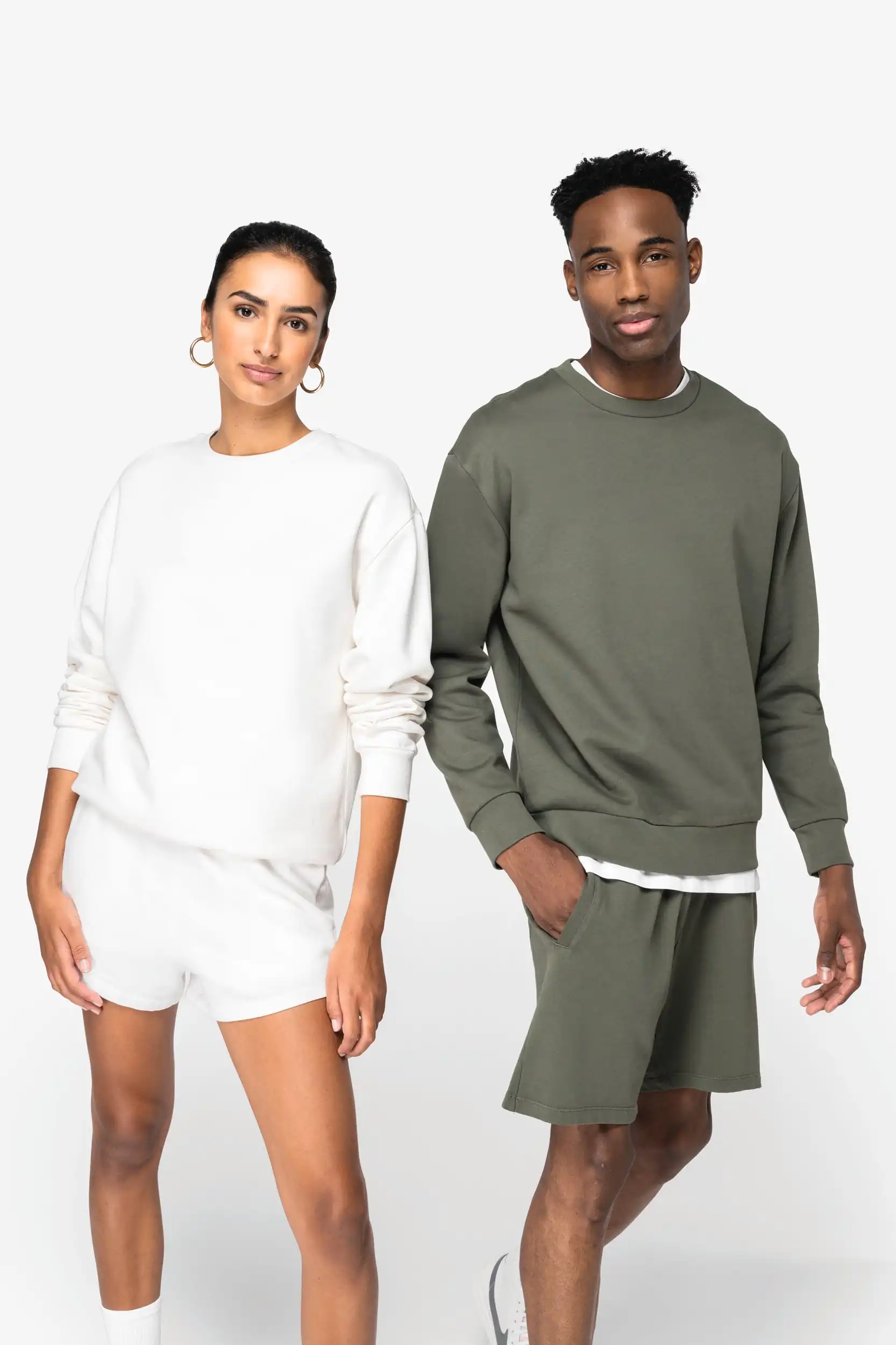 Ecologische uniseks sweater met ronde hals en afhangende mouwen in geborsteld fleece