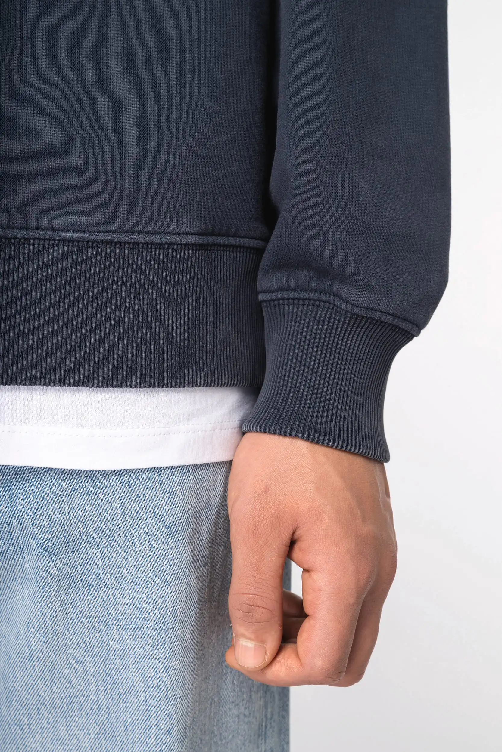 Duurzame oversized verwassen uniseks sweater met ronde hals - Afbeelding 9