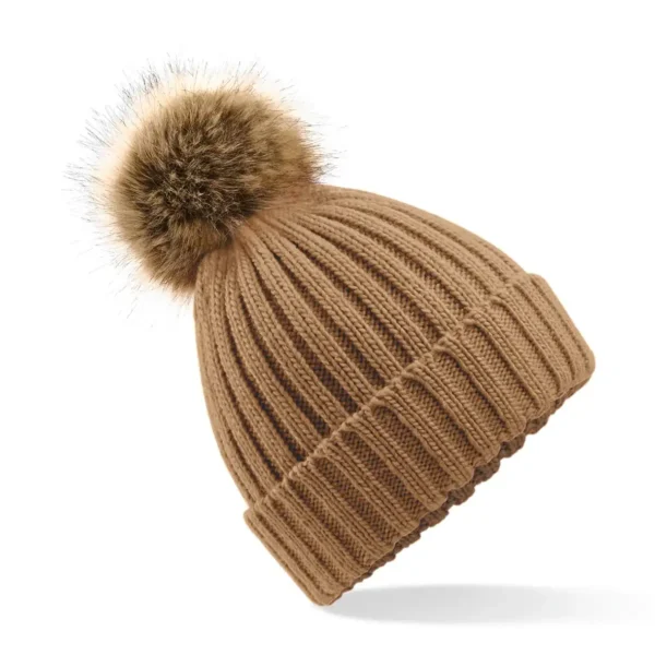 Pompon beanie