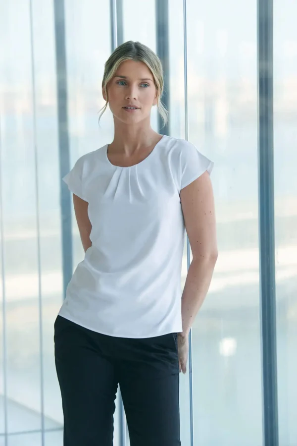 Ladies pleat front blouse