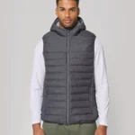 Bodywarmer met capuchon volwassene