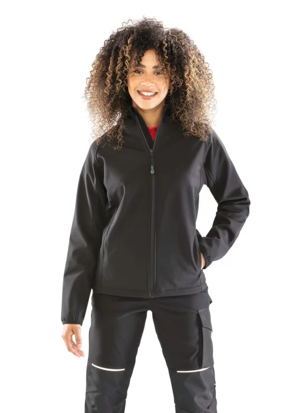 3-laagse gerecycleerde softshell met capuchon voor dames