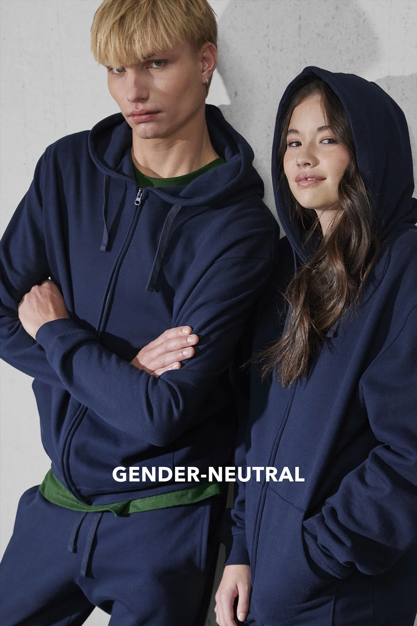 B&C ID.334 Zip Hood