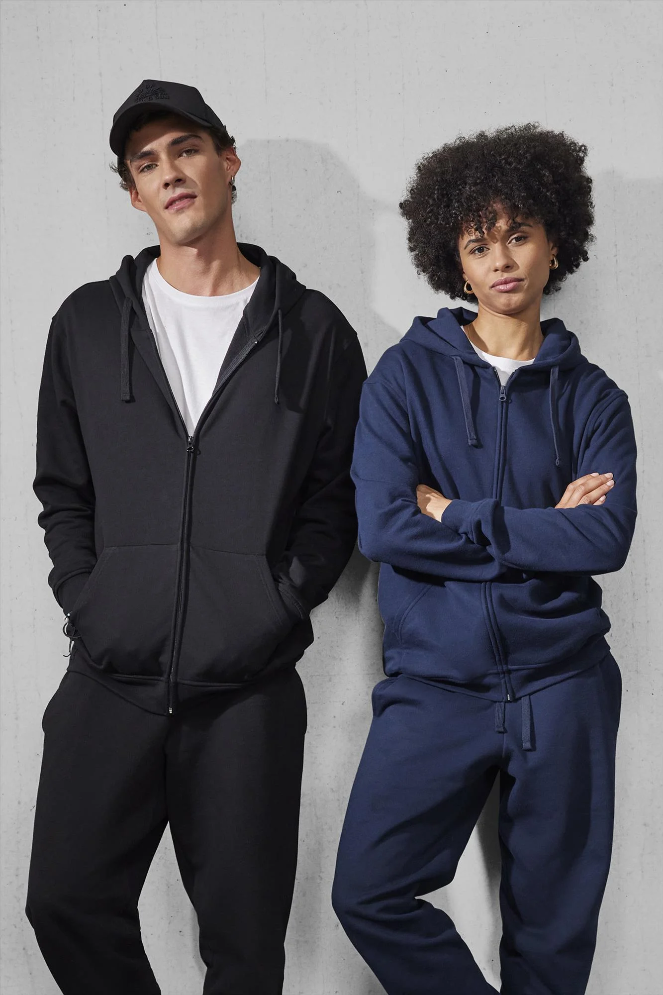B&C ID.224 Zip Hood