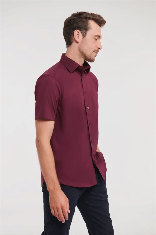 Russell Men Shortsleeve Fitted Stretch Shirt