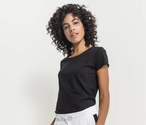 Ladies box tee