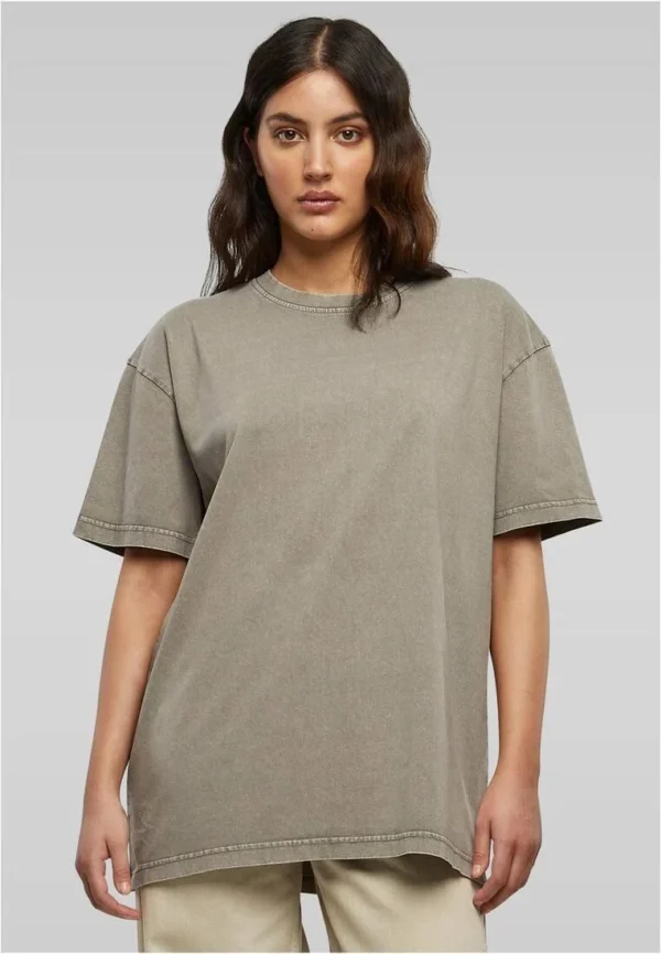 Ladies oversized acid wash tee