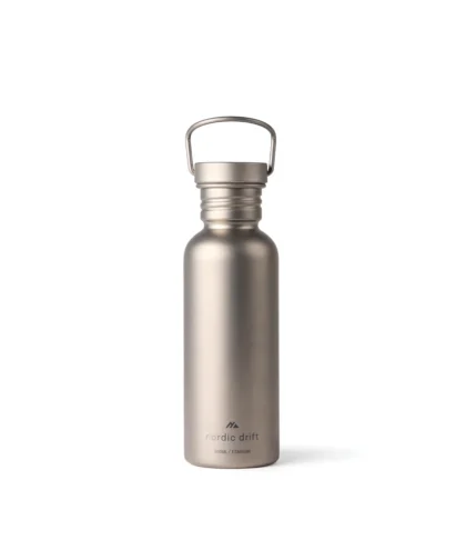 Nordic Drift Trail Ultra Light Titanium 600ml Water fles zilver